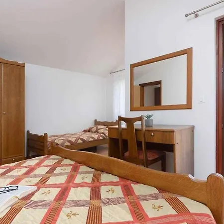 Apartment In - Istrien 43248 Porec