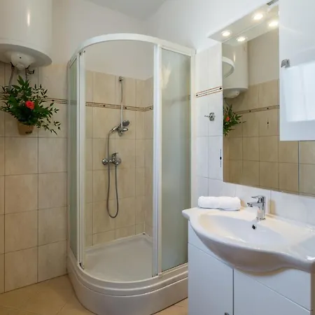 In - Istrien 43248 Apartment *